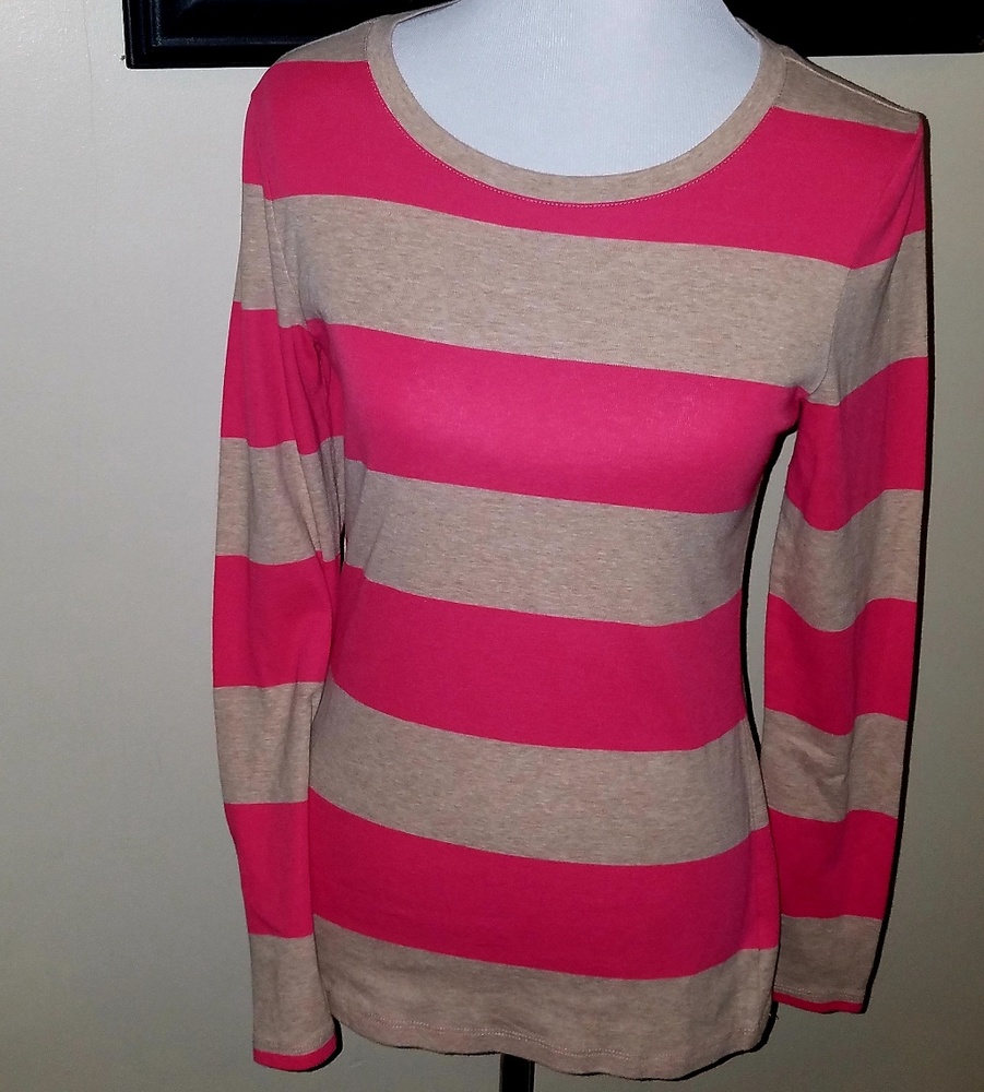 Old Navy long sleeve shirt